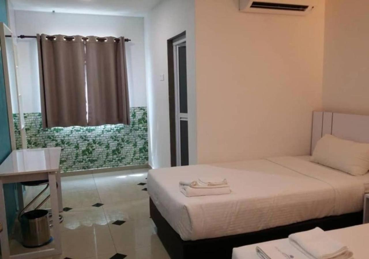 Yew Boutique Hotel Teluk Intan Zewnętrze zdjęcie