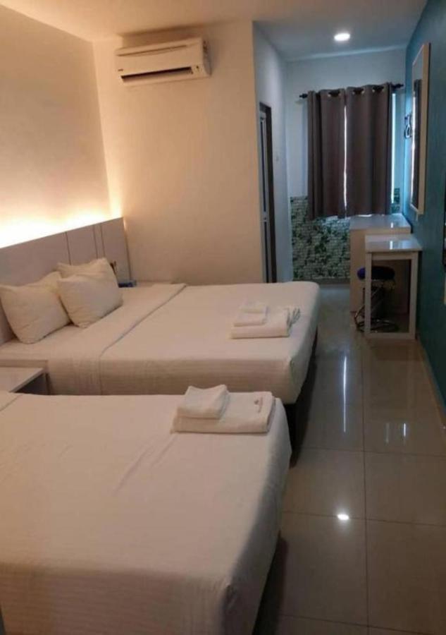 Yew Boutique Hotel Teluk Intan Zewnętrze zdjęcie