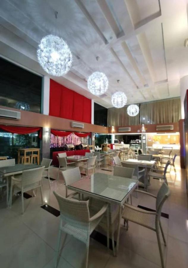 Yew Boutique Hotel Teluk Intan Zewnętrze zdjęcie